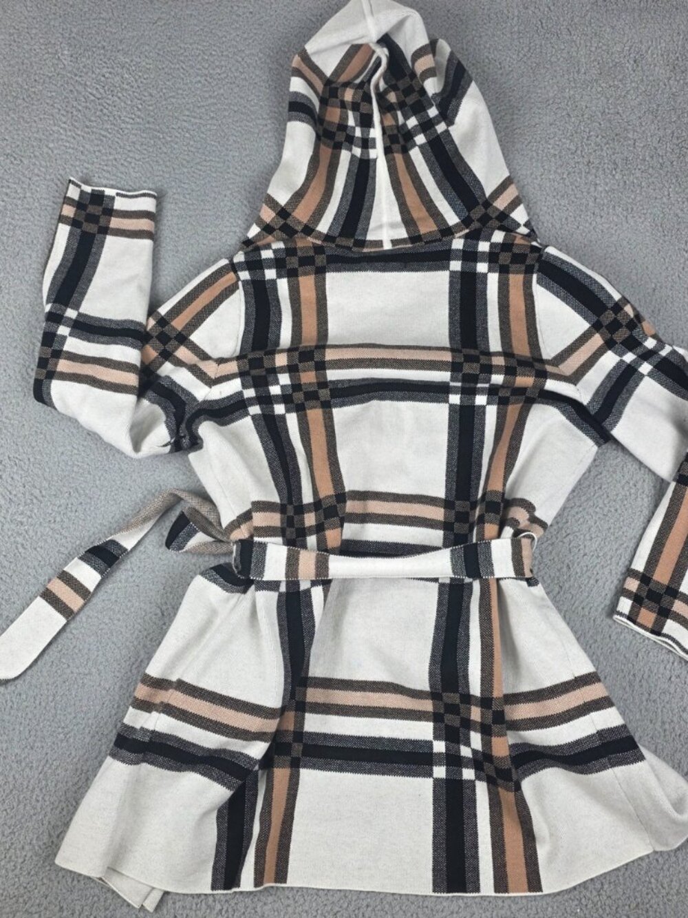 Christian Siriano NY Hooded Cardigan Pockets Tie Belt Tartan Plaid Tan Black 1X - Picture 2 of 3